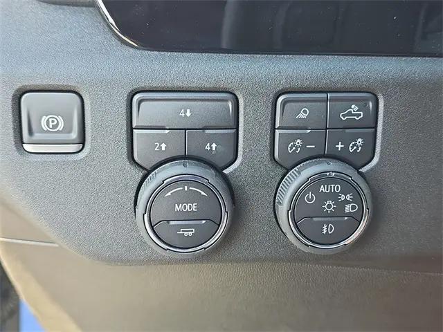 2025 Chevrolet Silverado 2500HD 4WD Regular Cab Long Bed LT