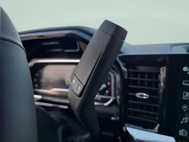 2025 Chevrolet Silverado 2500HD 4WD Regular Cab Long Bed LT