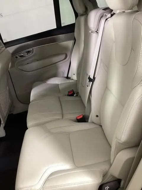 2026 Volvo XC90 Ultra, B6 AWD Gas (mild hybrid), Gasoline, Bright, 7 Seats