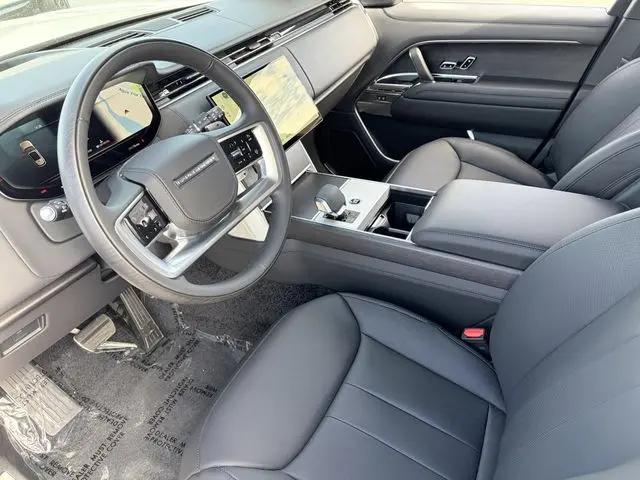 2026 Land Rover Range Rover P400 SE
