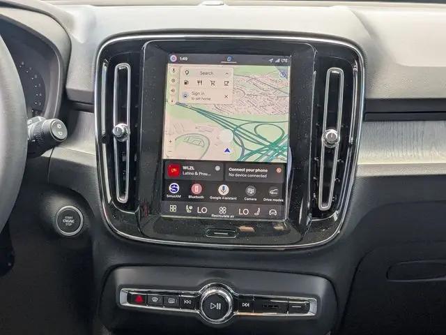 2026 Volvo XC40 Plus, B5 AWD Gas mild hybrid, Dark