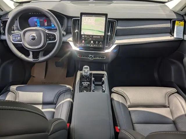 2026 Volvo XC90 Ultra, B6 AWD Gas mild hybrid, Gasoline, Bright, 7 Seats