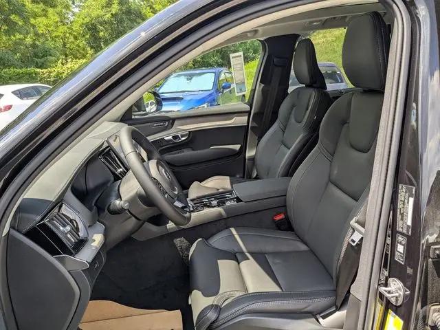 2026 Volvo XC90 Ultra, B6 AWD Gas mild hybrid, Gasoline, Bright, 7 Seats