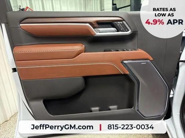 2026 GMC Sierra 2500HD Crew Cab, Standard Bed, Denali Ultimate, 4WD
