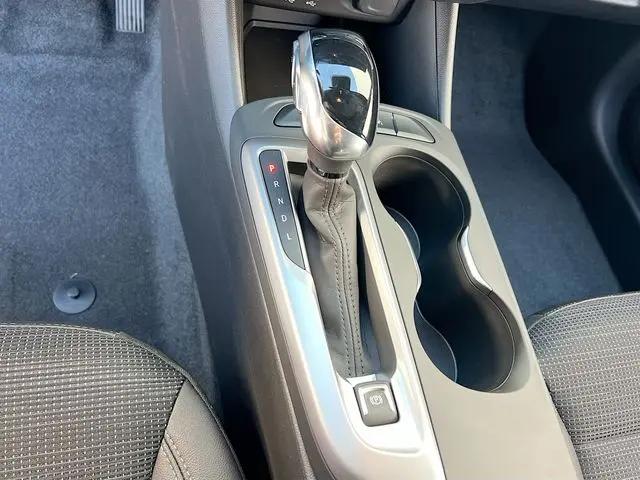 2026 Buick NV Preferred FWD