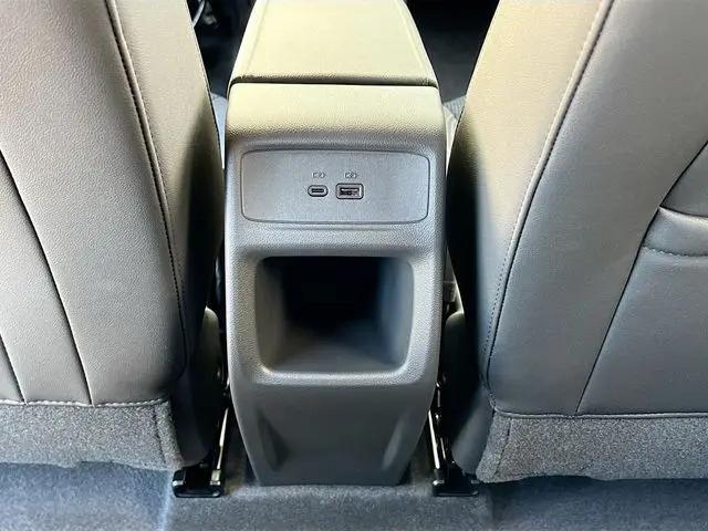 2026 Buick NV Preferred FWD