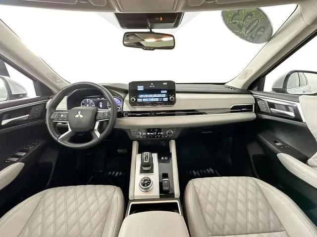 2023 Mitsubishi Outlander PHEV SEL S-AWC