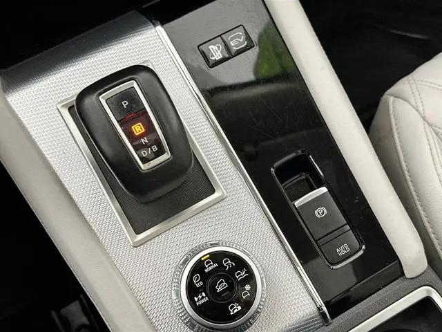 2023 Mitsubishi Outlander PHEV SEL S-AWC