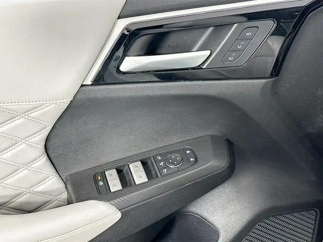 2023 Mitsubishi Outlander PHEV SEL S-AWC