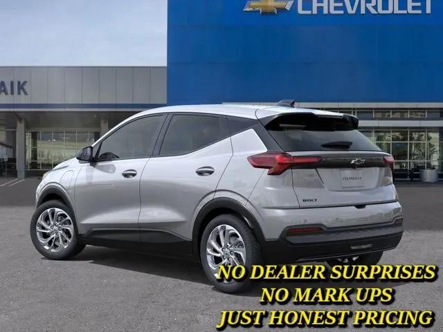 2027 Chevrolet Bolt LT FWD