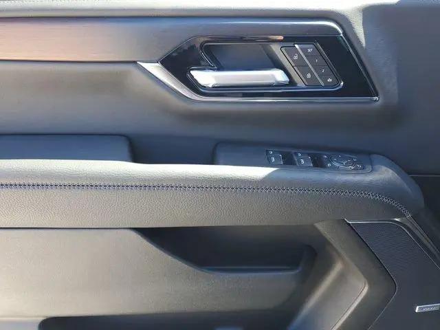 2026 GMC Yukon XL 4WD Denali