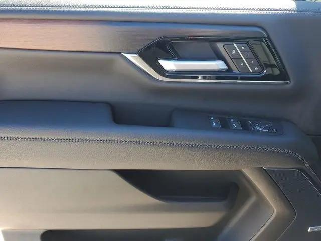 2026 GMC Yukon XL 4WD Denali