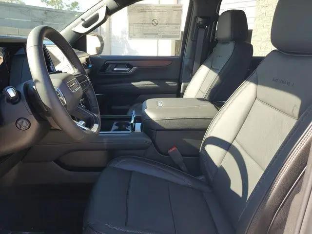 2026 GMC Yukon XL 4WD Denali