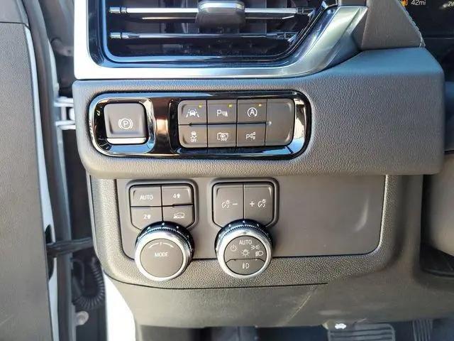 2026 GMC Yukon XL 4WD Denali
