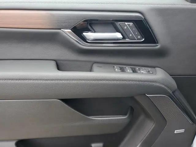 2026 GMC Yukon XL 4WD Denali