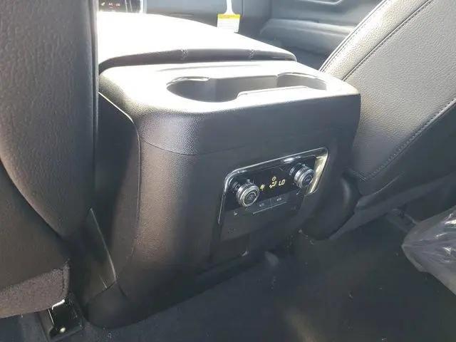 2026 GMC Yukon XL 4WD Denali