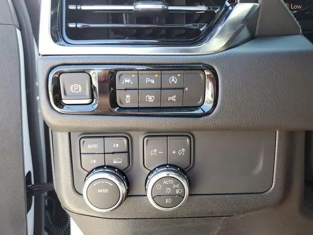 2026 GMC Yukon XL 4WD Denali
