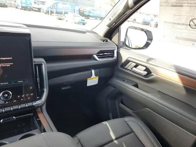 2026 GMC Yukon XL 4WD Denali
