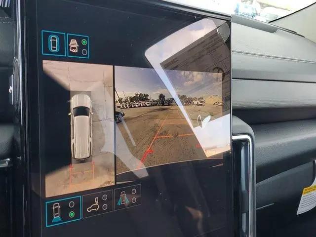 2026 GMC Yukon XL 4WD Denali