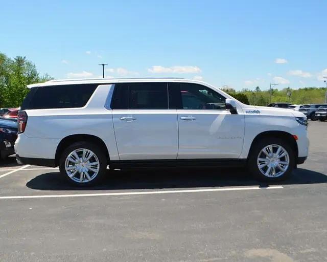 2024 Chevrolet Suburban 4WD High Country