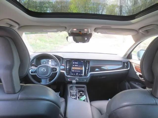 2018 Volvo S90 T5 Momentum