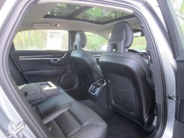 2018 Volvo S90 T5 Momentum