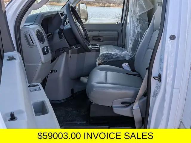 2027 Ford E-Series Cutaway E-Series Cutaway