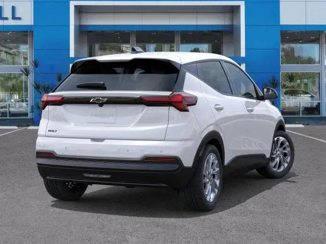 2027 Chevrolet Bolt LT FWD