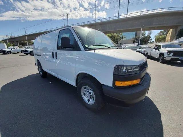 2026 Chevrolet Express Cargo Van 2500 Regular Wheelbase, WT, RWD