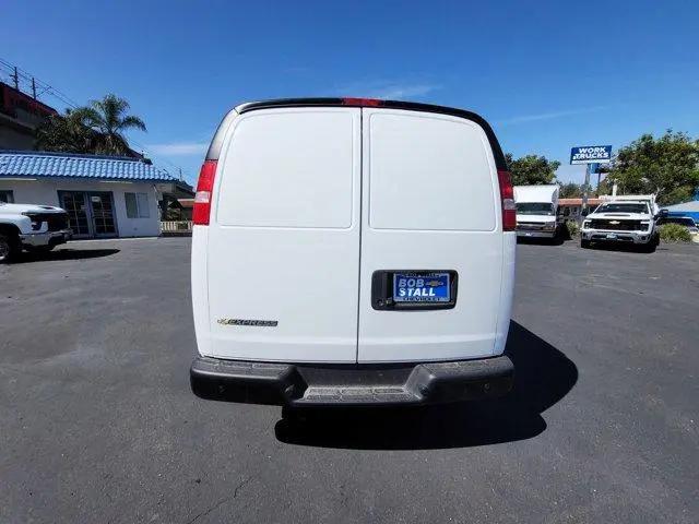 2026 Chevrolet Express Cargo Van 2500 Regular Wheelbase, WT, RWD