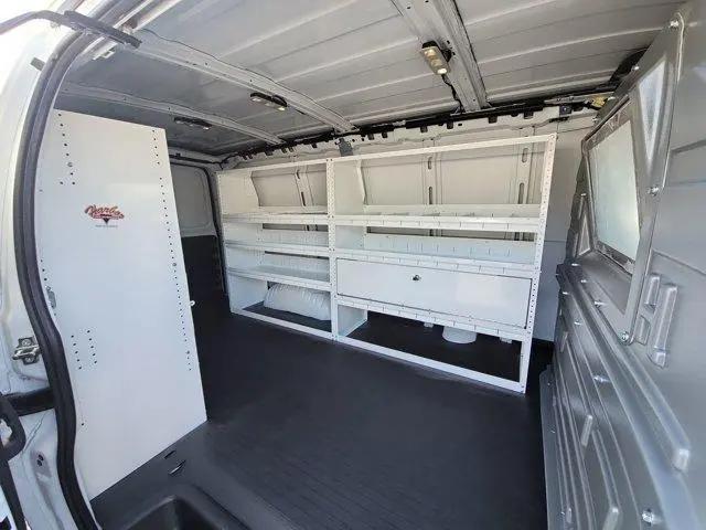 2026 Chevrolet Express Cargo Van 2500 Regular Wheelbase, WT, RWD
