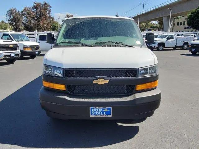 2026 Chevrolet Express Cargo Van 2500 Regular Wheelbase, WT, RWD