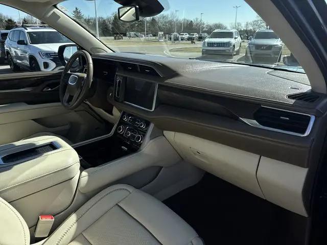 2023 GMC Yukon XL Denali