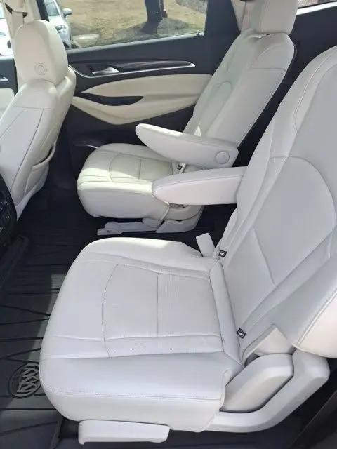 2023 Buick Enclave Premium AWD