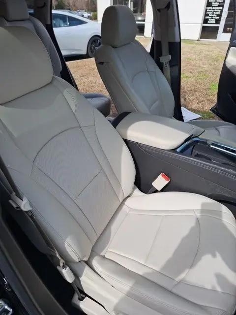 2023 Buick Enclave Premium AWD