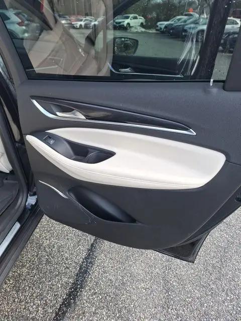 2023 Buick Enclave Premium AWD