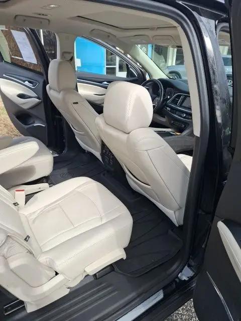 2023 Buick Enclave Premium AWD