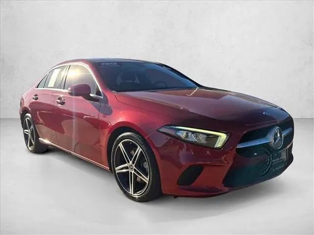 2020 Mercedes-Benz A 220 A 220