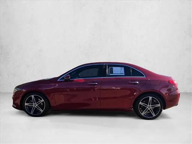 2020 Mercedes-Benz A 220 A 220