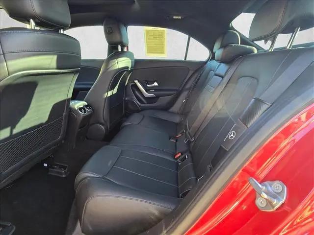 2020 Mercedes-Benz A 220 A 220