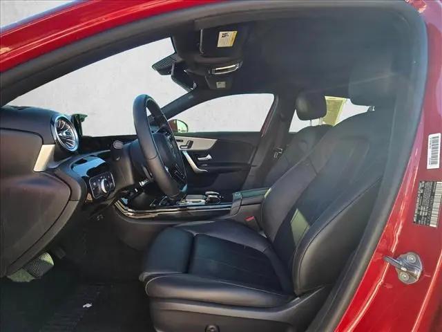 2020 Mercedes-Benz A 220 A 220