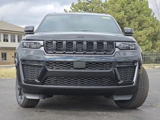 2026 Jeep Grand Cherokee L Altitude 4x4