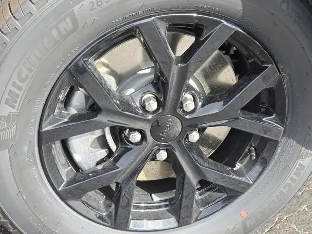 2026 Jeep Grand Cherokee L Altitude 4x4