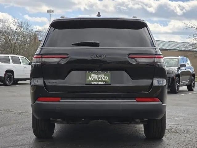 2026 Jeep Grand Cherokee L Altitude 4x4