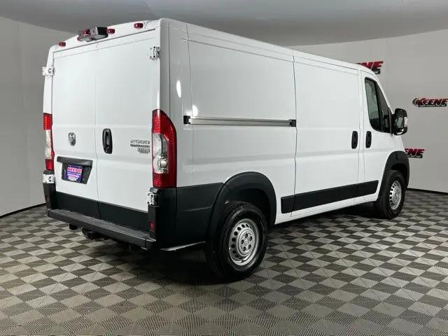 2026 Ram ProMaster 2500 Cargo Van Tradesman Low Roof 136" WB w/Pass Seat