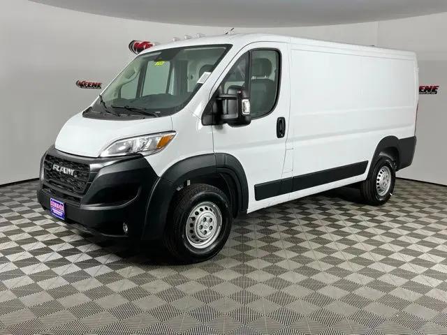 2026 Ram ProMaster 2500 Cargo Van Tradesman Low Roof 136" WB w/Pass Seat