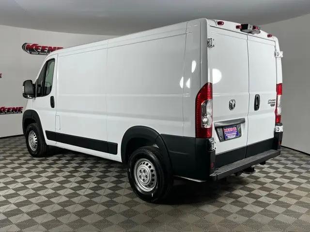 2026 Ram ProMaster 2500 Cargo Van Tradesman Low Roof 136" WB w/Pass Seat