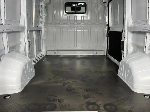 2026 Ram ProMaster 2500 Cargo Van Tradesman Low Roof 136" WB w/Pass Seat