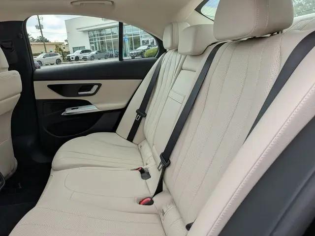 2025 Mercedes-Benz E 350 E 350