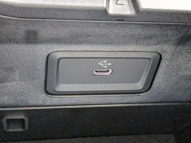 2025 Mercedes-Benz E 350 E 350